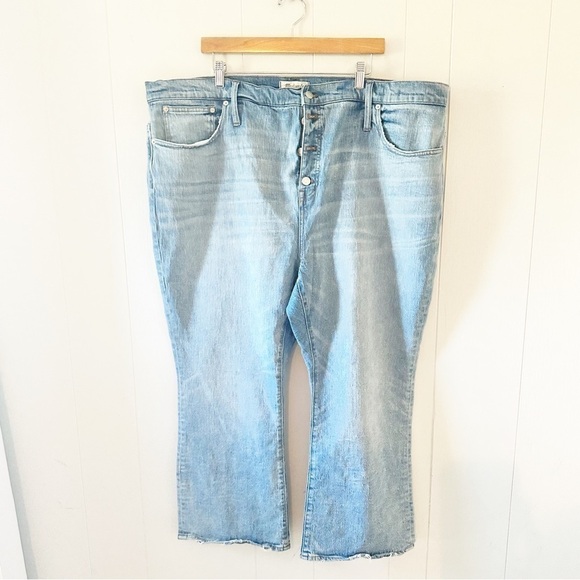 Madewell Cali Demi-Boot Jeans in Dory Wash: Comfort Stretch Edition Plus 37 - Picture 10 of 12